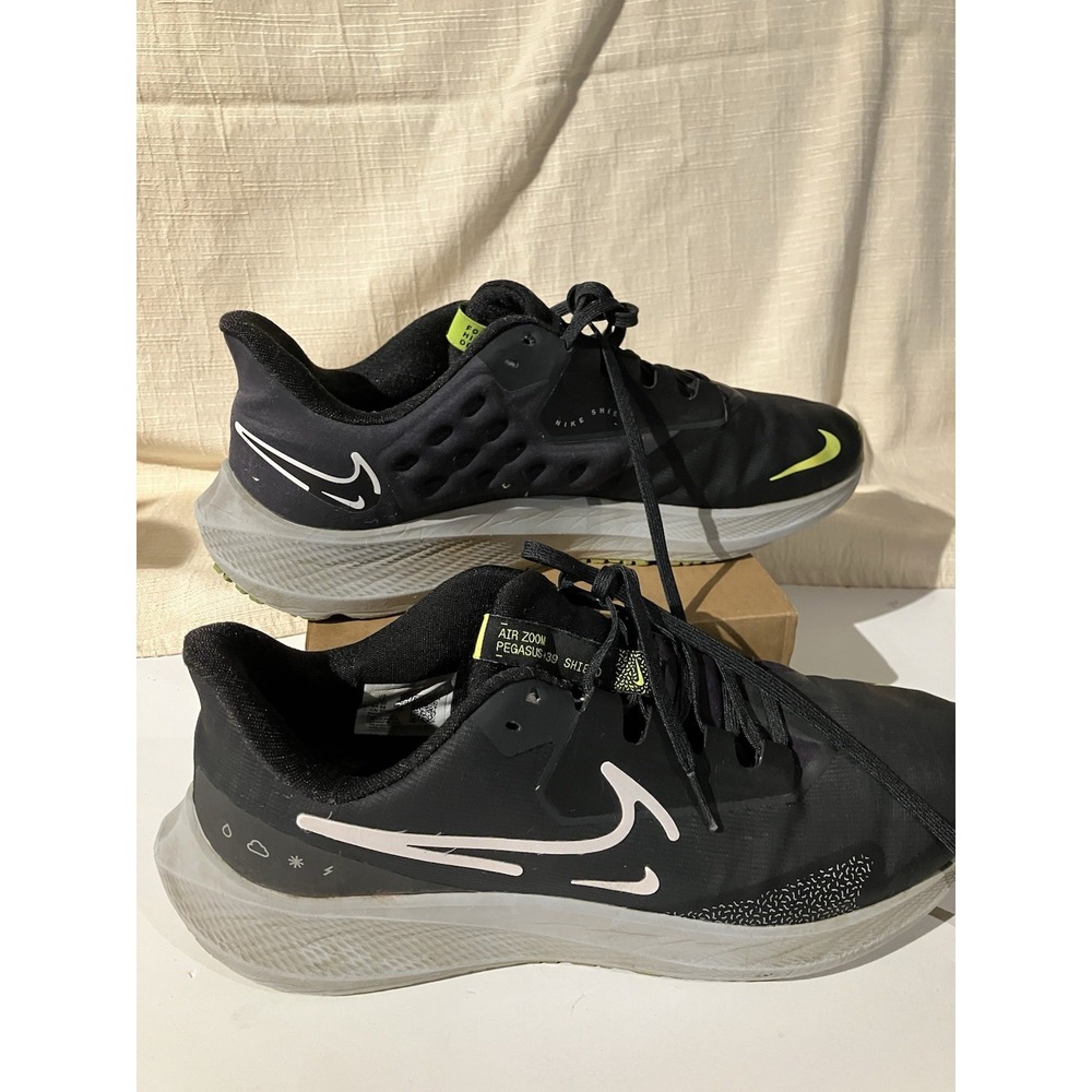 Size 12 - Nike Air Zoom Pegasus 39 Shield Black Dark Smoke Grey
